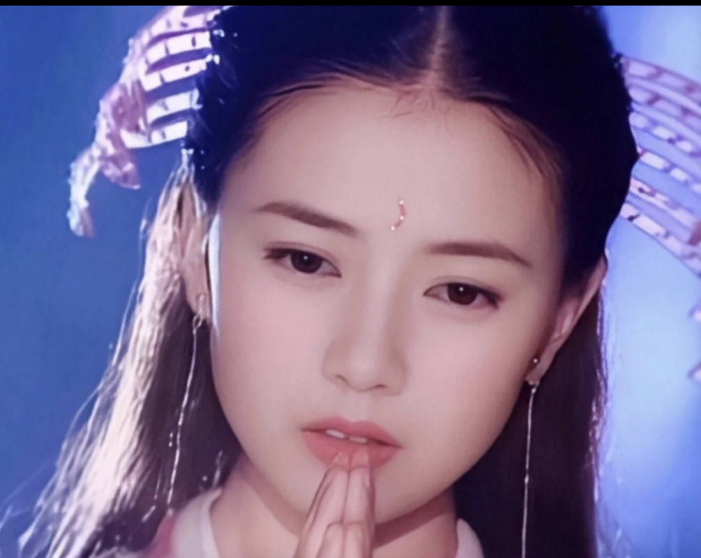 双十一嗨购指南# 高圆圆版周芷若,《倚天屠龙记》中的峨嵋派弟子