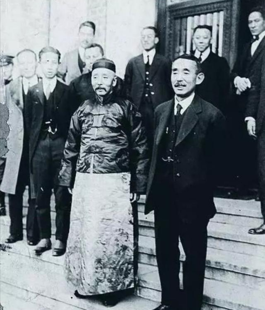 原创枭雄张作霖老照片戎马一生寸土不让儿子晚年用六字评其一生