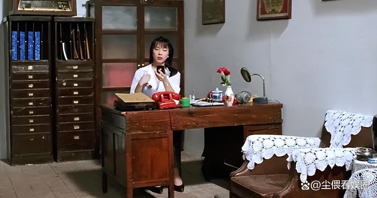 国产凌凌漆中周星驰观片止痛电视中的她才是影片最美角色