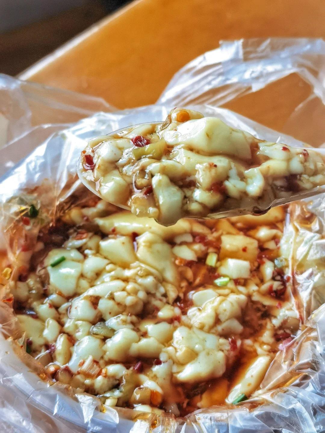 浙江最鲜辣小城,比成都还嗜辣,单凭"鸭头"就成为美食顶流