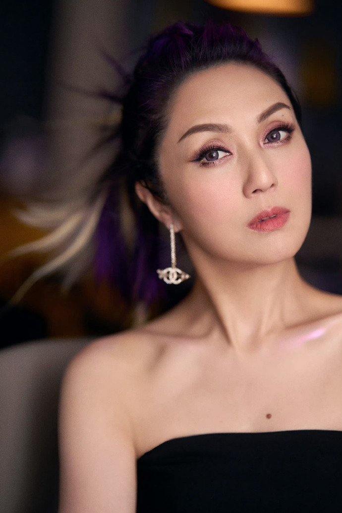 杨千嬅的身材管理#杨千嬅身材管理96嘶哈嘶哈~~是真的有被千嬅浇沣