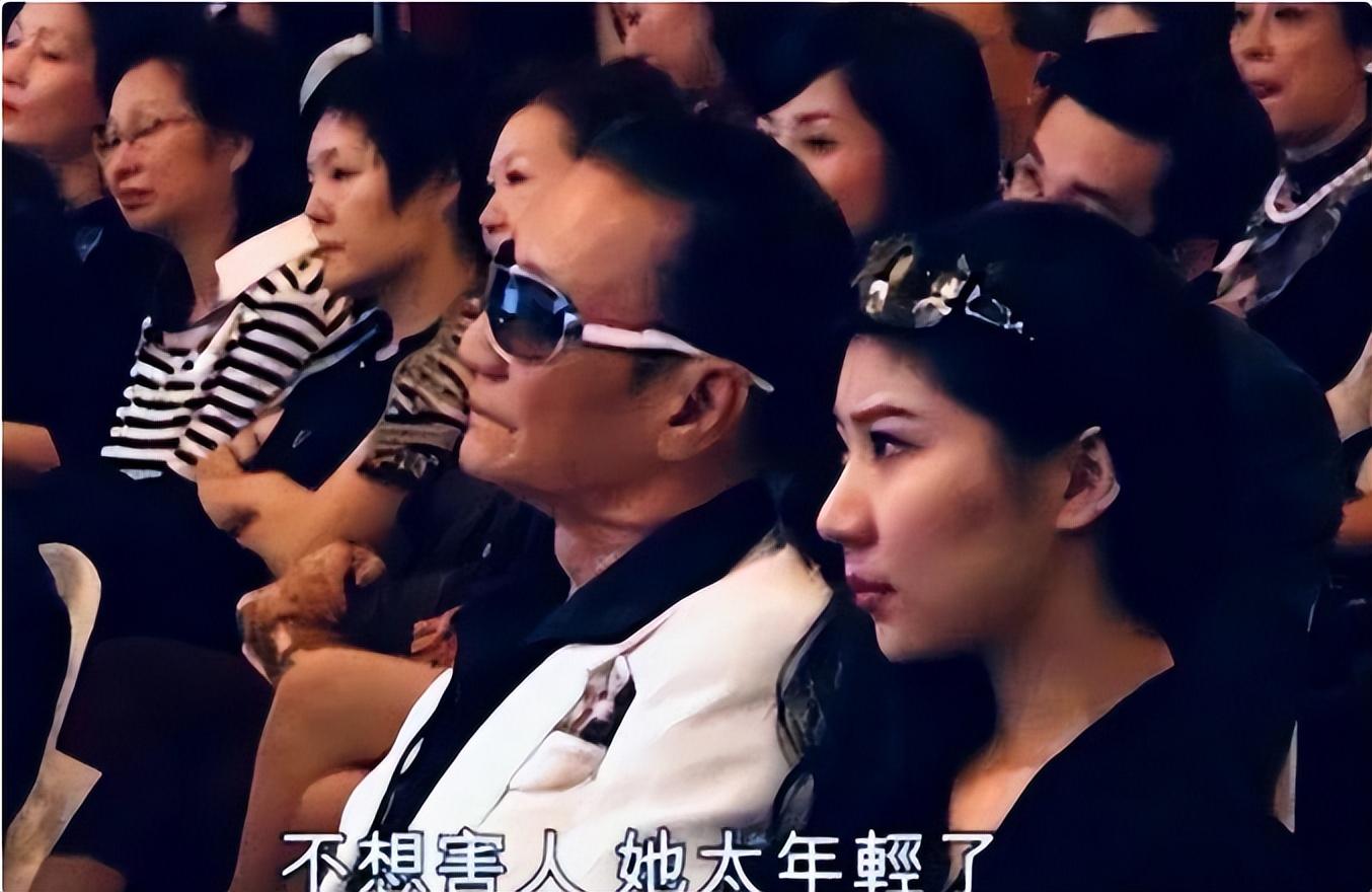 相差49岁的爷孙恋:谢贤养了12年的coco,分手5年后如今怎样了?