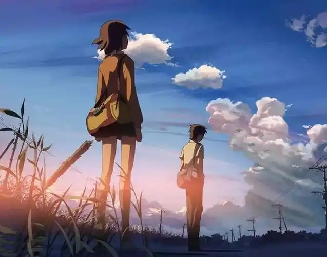 那样,人的一生会遇到成百上千个人,而两个人相爱的概率只有十万分之一