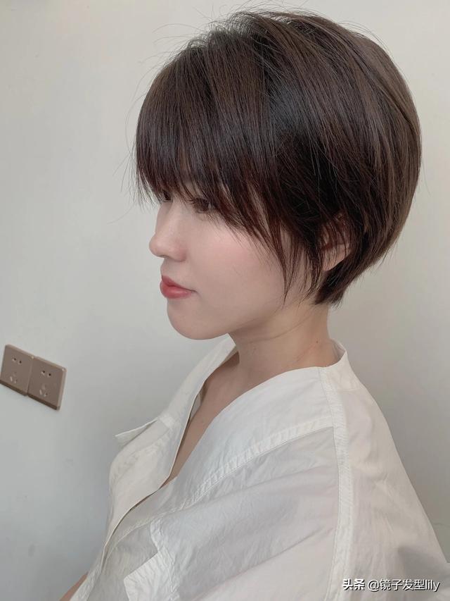 头发硬适合什么发型,头发硬适合留长发吗(这几种短发美爆了)