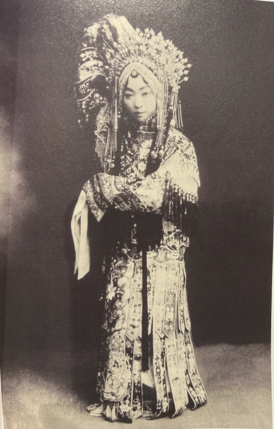 看梅兰芳与上海的渊源:近两百文物勾勒"梅绽东方"_腾讯新闻