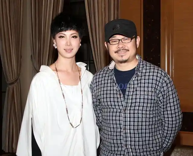 刀郎前妻杨娜生下孩子后连夜跑路33年过去了她可曾后悔过