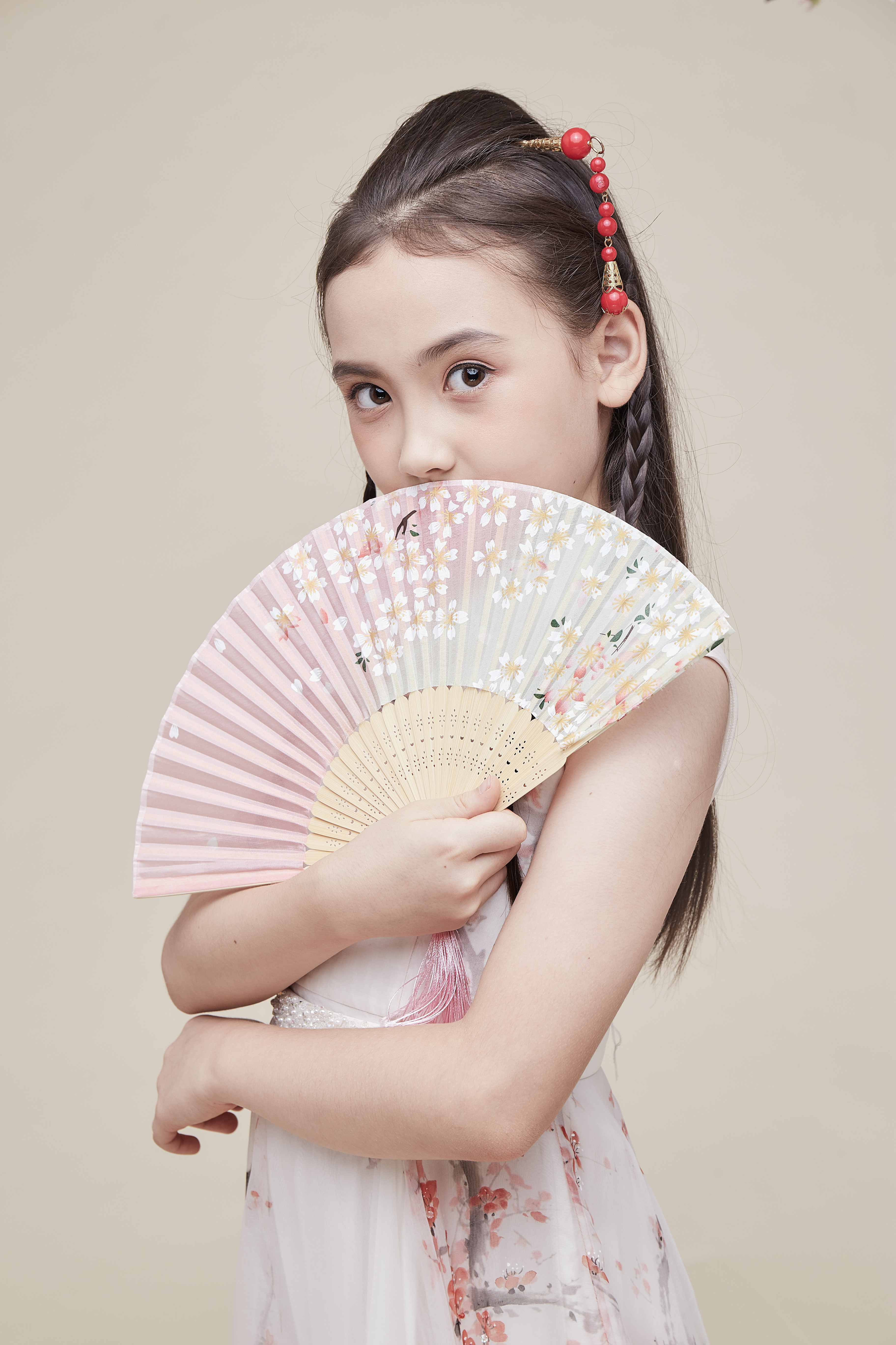 p>宋梓欣,中美混血女孩,2010年1月26日出生于广东中山.