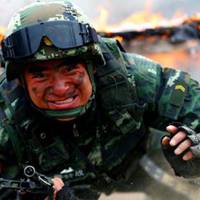 最帅的武警照片头像帅萌武警兵哥哥头像卡通点击鼠标右键下载