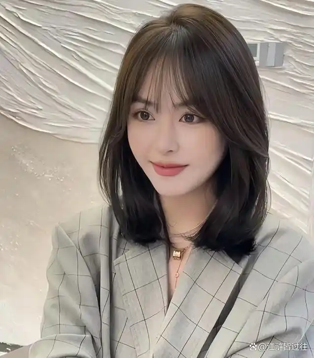 为什么有些女人长相普通气质却很高级答案很简单就在这3点