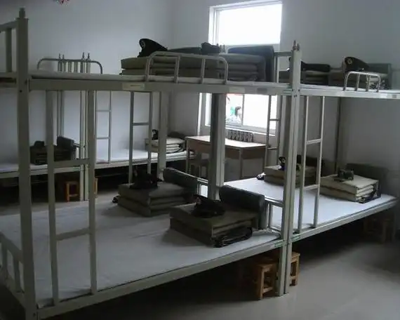 引用 规范的军营内务__标准的军人生活〖军人内务·图文