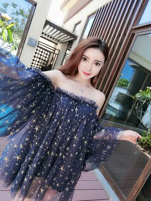 喇叭袖蓬蓬裙星星印花宽松一字领露肩网纱连衣裙一件代发