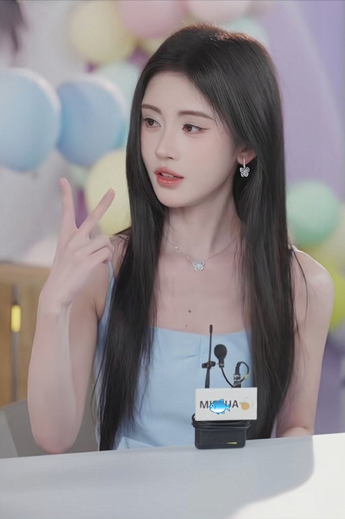 夜深了给还没睡的朋友们放点仙品~92    #鞠婧祎#·#鞠婧祎直播