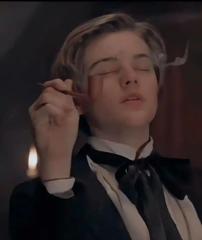 小李子头像 原名:莱昂纳多·迪卡普里奥 - 抖音