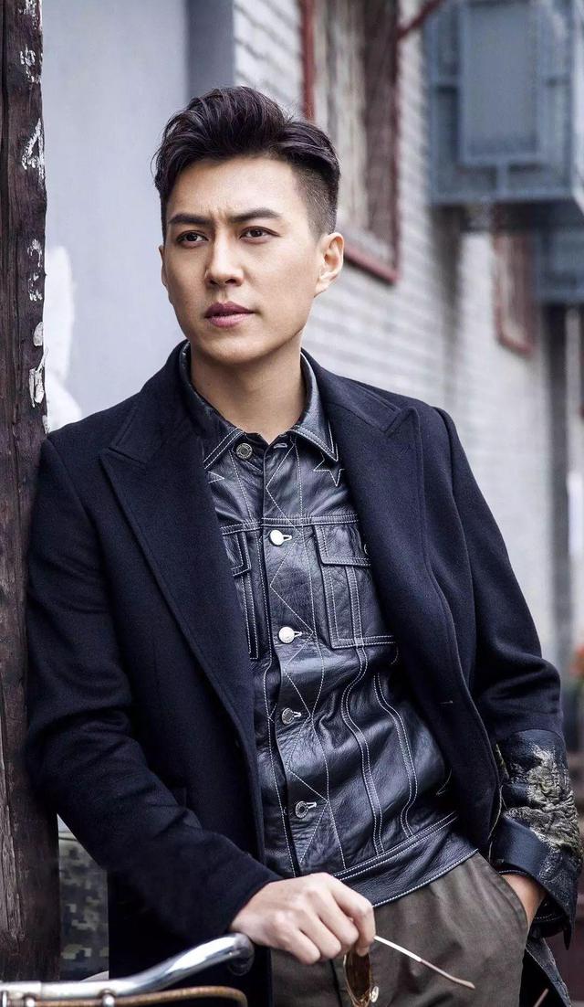 靳东火爆新剧,引爆全场热议!