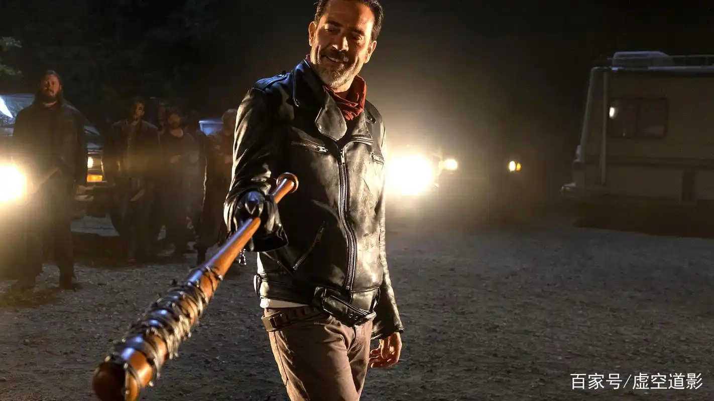 《行尸走肉》第十季:尼根低调屈膝阿尔法,放下身段,却藏着勇气