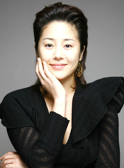 资料图片韩国美女明星高贤贞精彩写真11