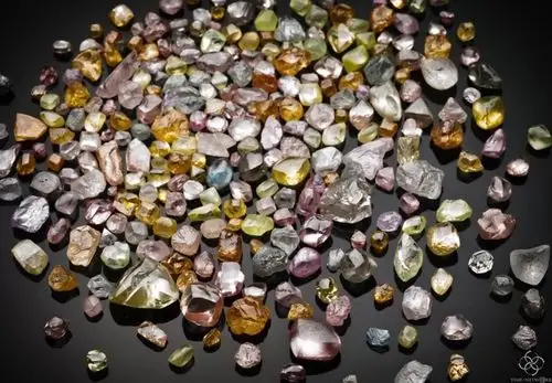 ​顶级宝石欣赏 - 珠宝资讯 -