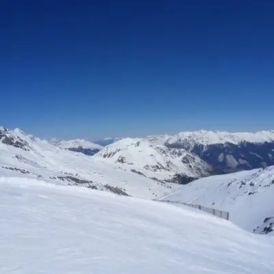 白色雪景微信头像 唯美白色雪景图片