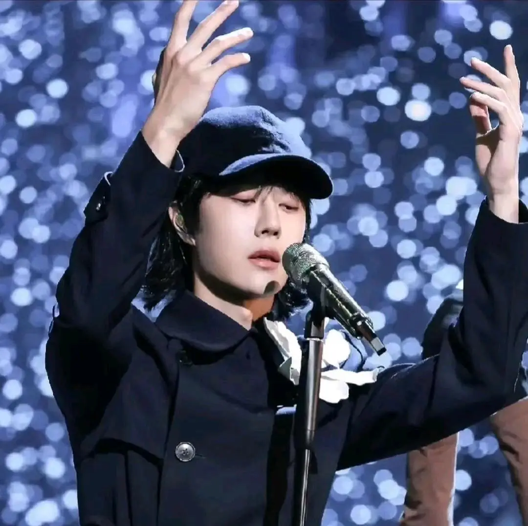 王一博未收到春晚邀约_人鱼_影响_观众