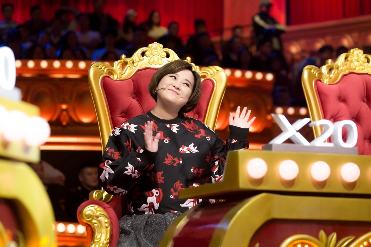 小可爱贾玲本月余额即将用完,大家速来充值吧