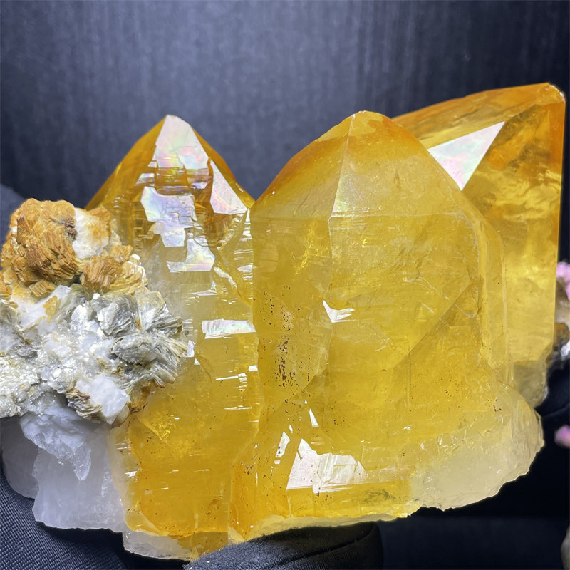 天然巴基斯坦黄金喜马拉雅水晶矿物晶体教学标本收藏摆件