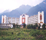 ="2958838">大理亚星大饭店是由台湾亚星企业兴建的度假及会议型酒店