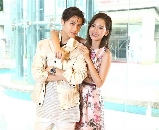 邱胜翊夸好老婆 而她爆"能带进棺材的秘密超多"