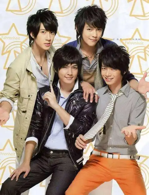 好奇 当年飞轮海的吴尊 汪东城 炎亚纶 人气怎么排?