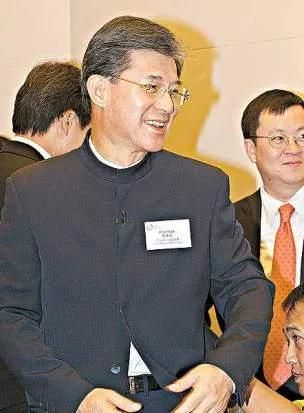 罗康瑞抛妻弃子61岁娶朱玲玲亲儿子拒绝继承百亿财产