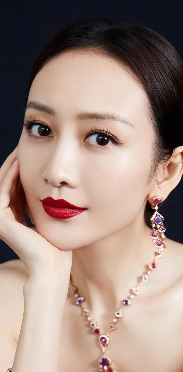 王鸥高清唯美写真明艳动人