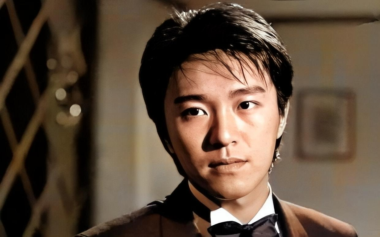 周星驰在低调很久之后宣布开通个人账号,这次不是宣传新电影,而是网上