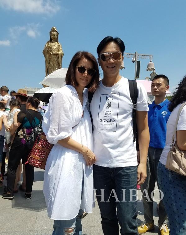 袁咏仪买包的狂热让张智霖束手无策海豹君带你扒一扒袁咏仪到底拥有