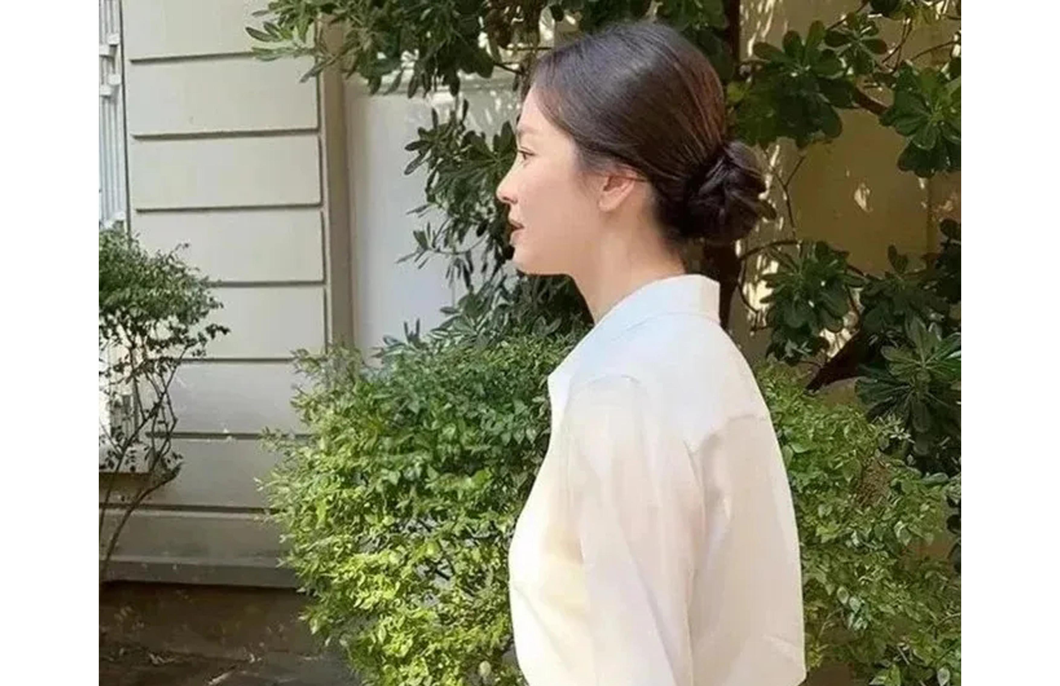 42岁宋慧乔也太会穿了!