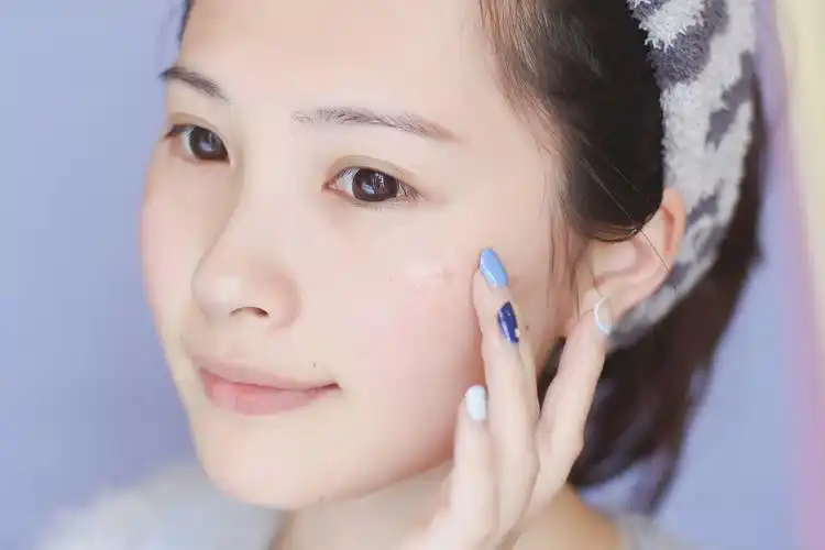 淡斑 美白双瓶齐下,兰芝守护你的白嫩肌