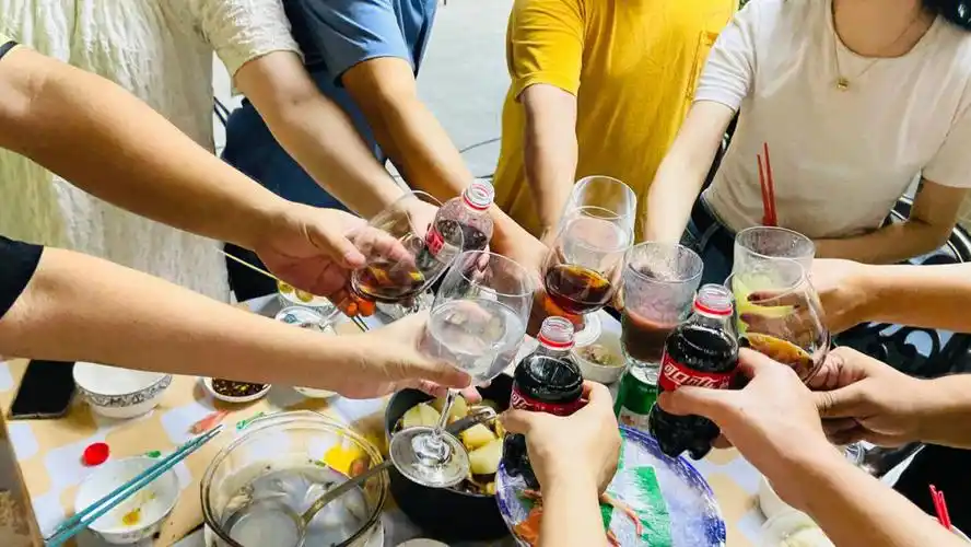 好友聚会的日常