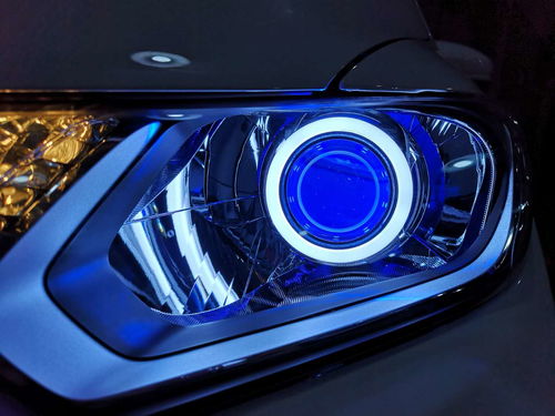 汽车大灯的恶魔眼怎么拆,恶魔之眼的车灯