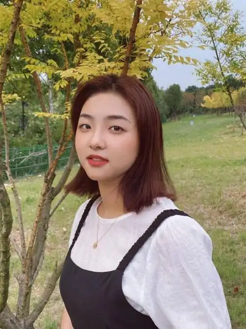 落雁骄子张嘉颖为青春插上翅膀理想便会自由翱翔