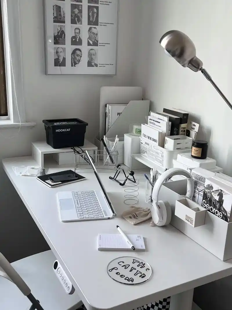 ins书桌随手拍好韩!#我的桌面 #ins风 #桌面改造 - 抖音