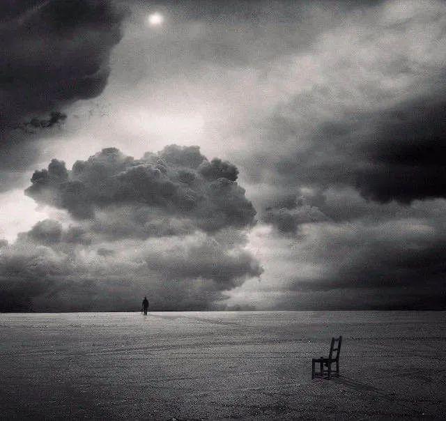 为什么抑郁症很难被人理解抑郁和悲伤到底有什么不同