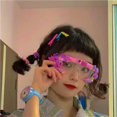 独一无二的沙雕头像女