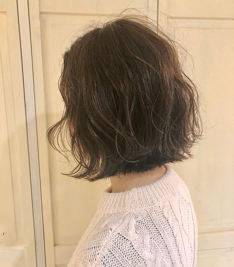 波波头烫微卷造型烫,时尚流行又漂亮