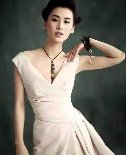 明星到底多有钱?扬子说收藏3500颗天珠,送黄圣依的一串价格过亿