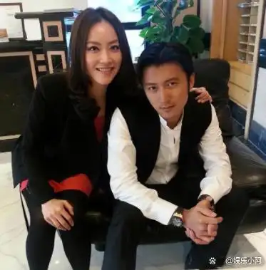 陪伴谢霆锋28年,39岁未婚先孕生下女儿,王菲发文被蒙在鼓里?