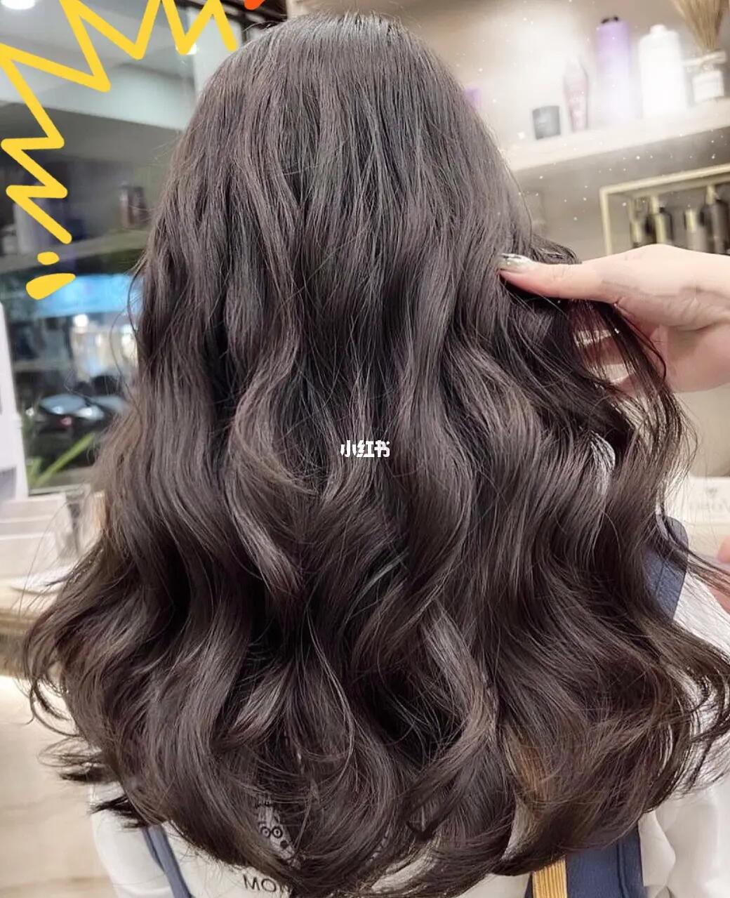 中长发女生不能错过的烫发发型