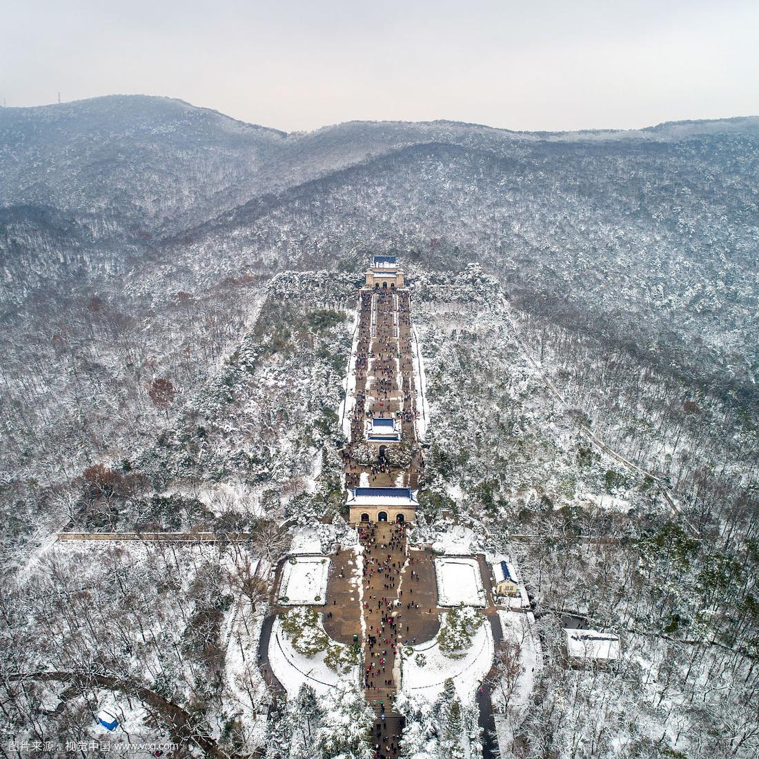 航拍 南京 大雪后的中山陵