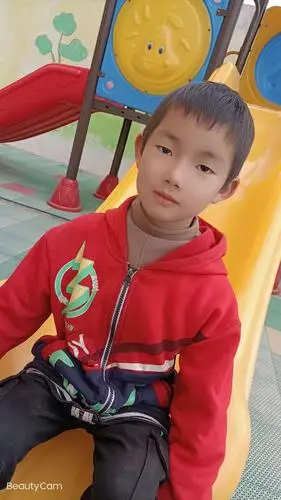 2020年英才幼儿园学二班生活照