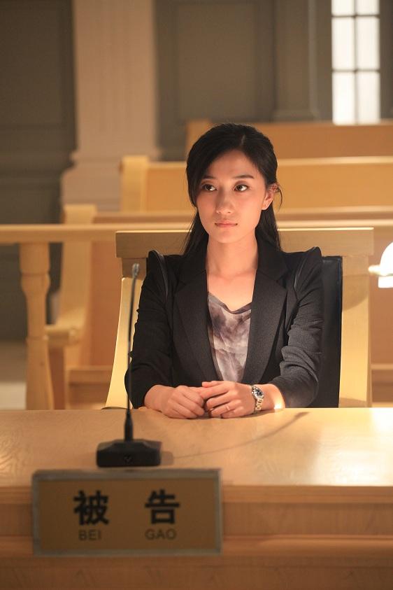 神剧《金牌律师》热播 朱丹白茹法庭开战