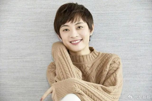 2012年1月11日,在首届伦敦国际华语电影节上,黄奕凭借在《毒战》中