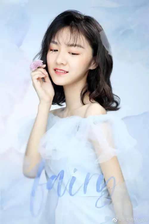 tfboys唯一mv女主长大了,有很多音乐,影视,综艺作品_贺美琦