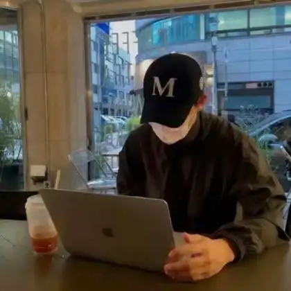 不露脸男头像霸气高冷 高清帅气的头像男生霸气冷酷不露脸图片_男生